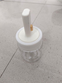 Luxury Glass Telescopic Seasoning Tank with Integrated Spoon Lid