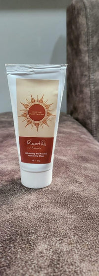 Whitening and Freckle Removing Mask