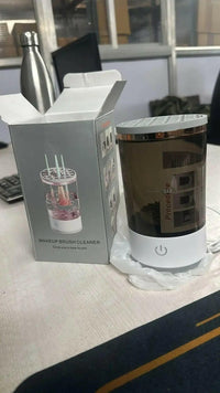Make Up Brush Cleaner Electric Brush Cleaner USB Rechargeable Automatic Deep Cosmetic Cleaning Device on desk with box